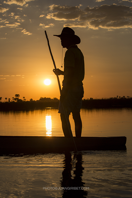 puesta okavango